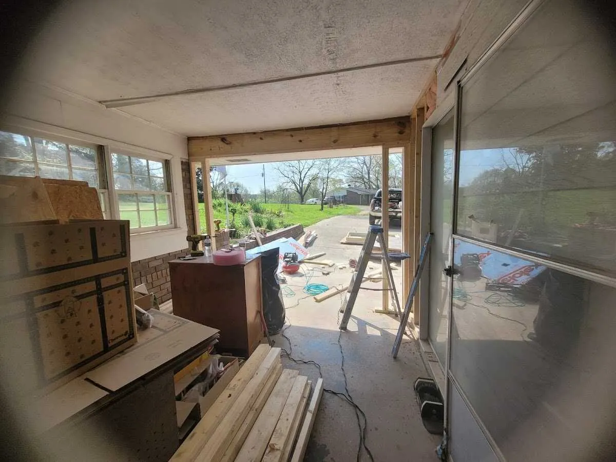 Air movers and dehumidifier for Drying & Dehumidification in Kennett